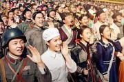 导演爆料群演视频,群演幕后生活，真实视频曝光引热议